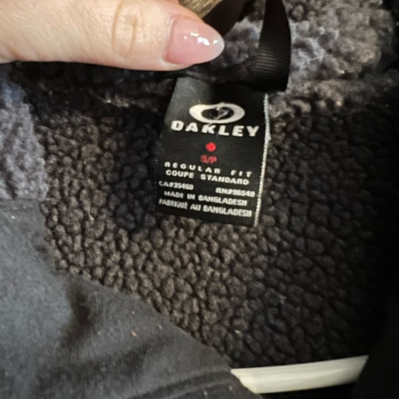 Oakley Jacket - Picture 3 of 4
